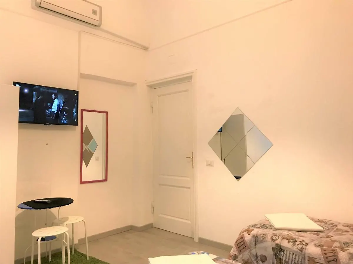 Guesthouse Paradisio Rome Bed & Breakfast